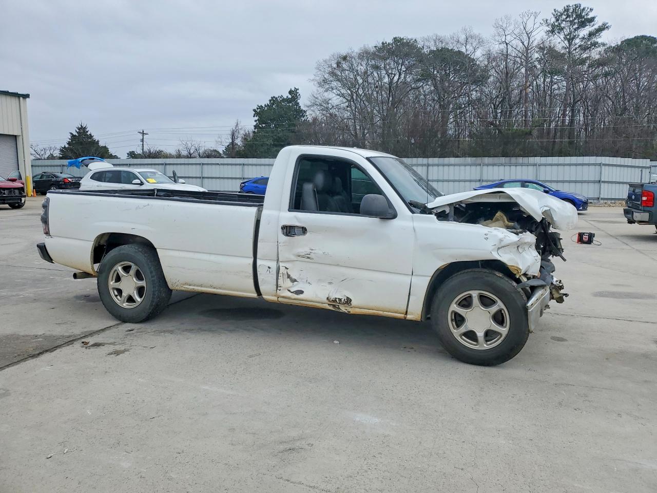 2006 CHEV SILVERADO C1500 photo 4