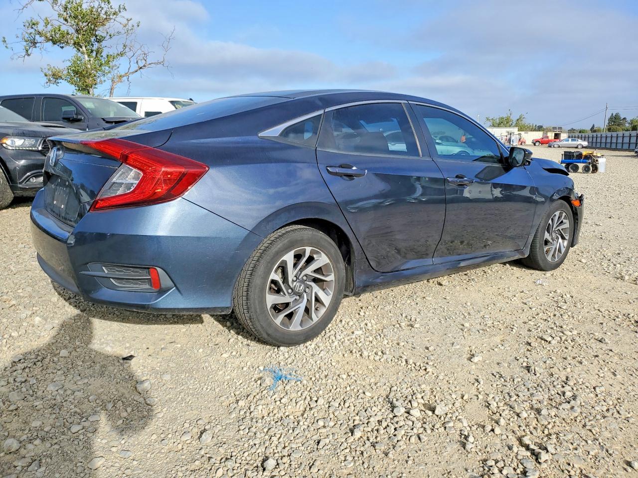 2016 HONDA CIVIC EX photo 7