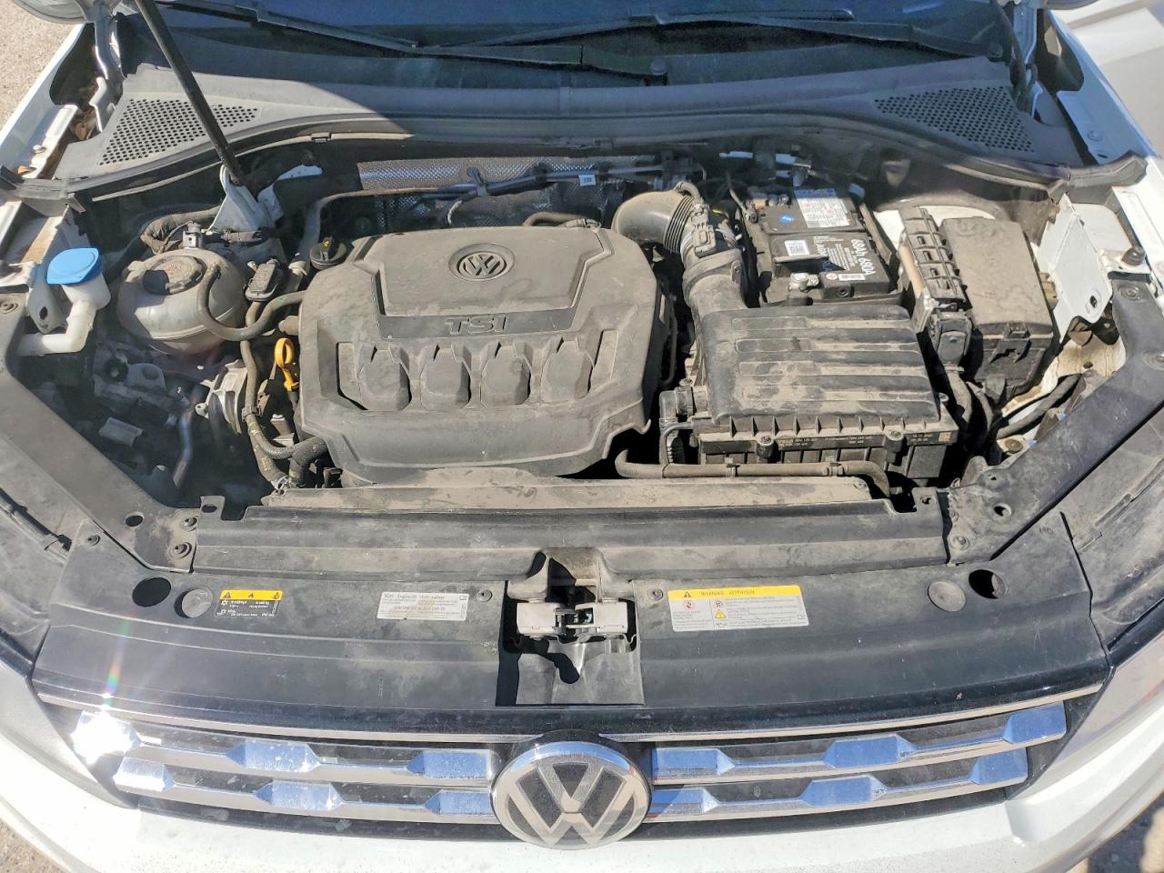 2021 VOLKSWAGEN TIGUAN S photo 21