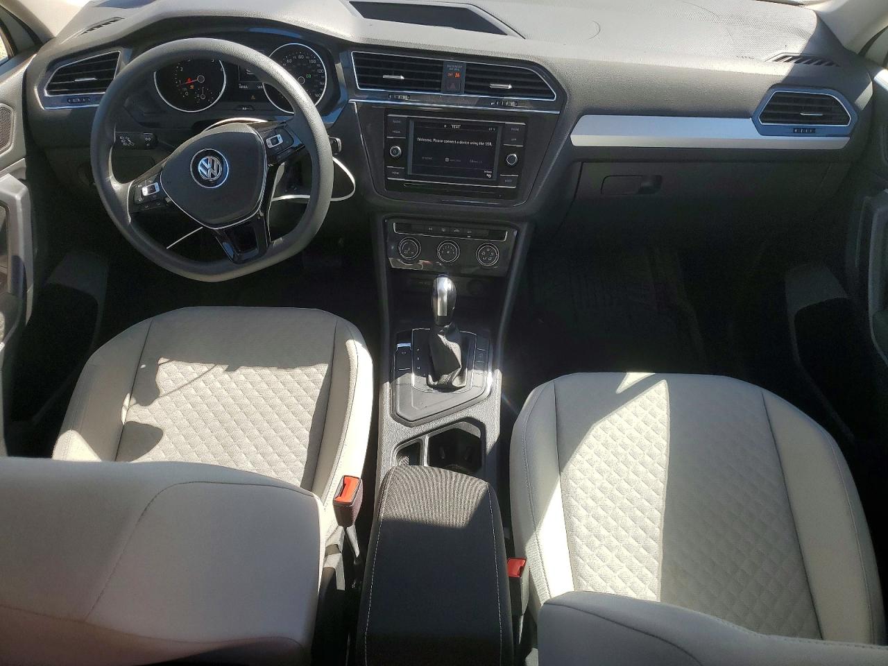 2021 VOLKSWAGEN TIGUAN S photo 15