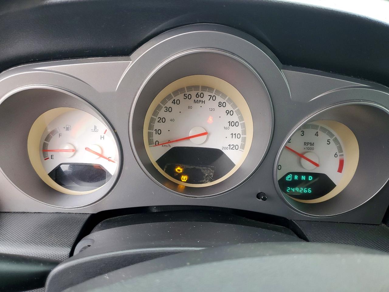 2009 DODGE AVENGER SE photo 9