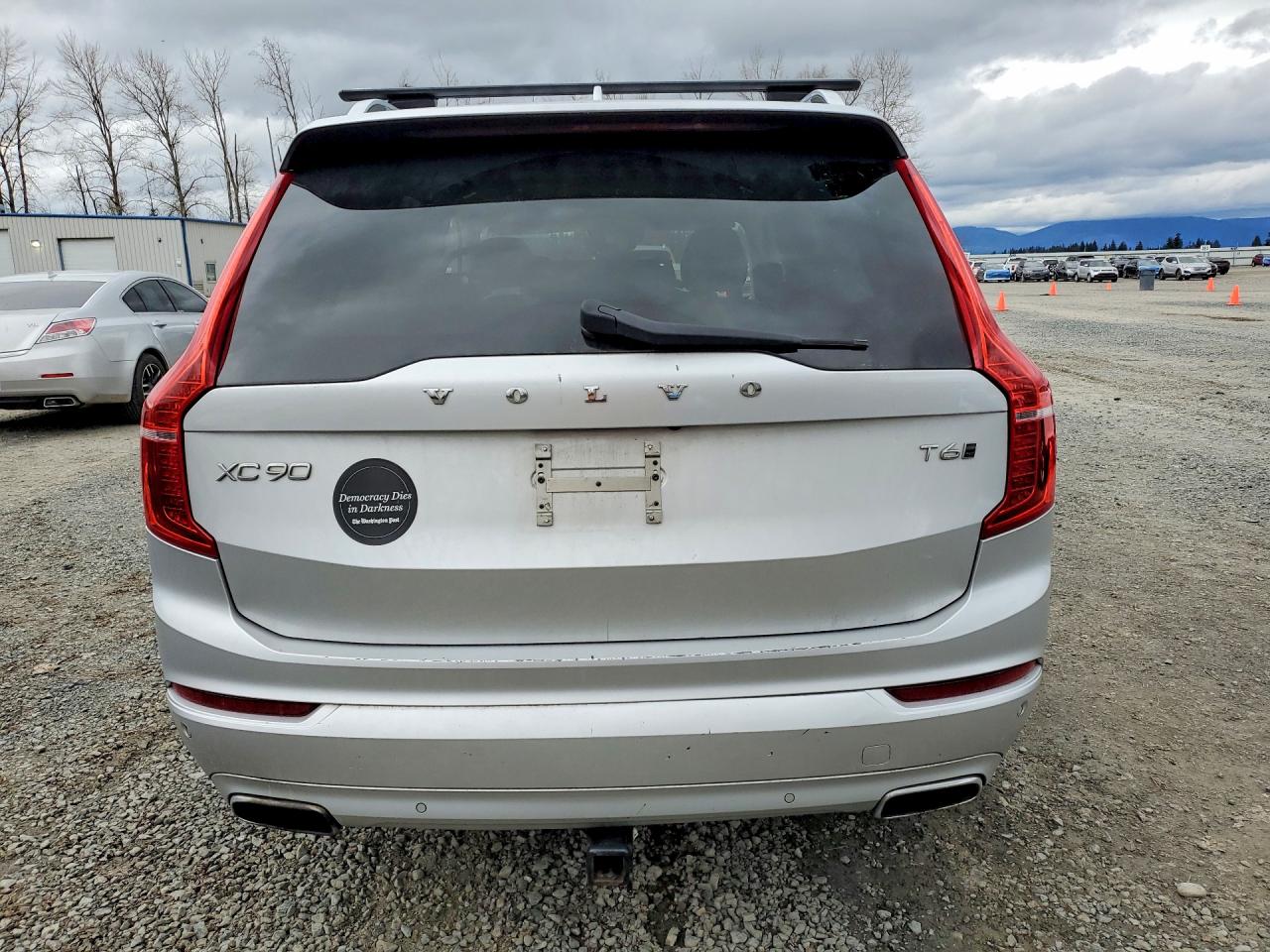 2016 VOLVO XC90 T6 photo 16