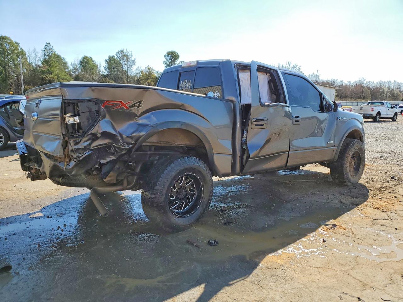 2013 FORD F150 SUPERCREW photo 3