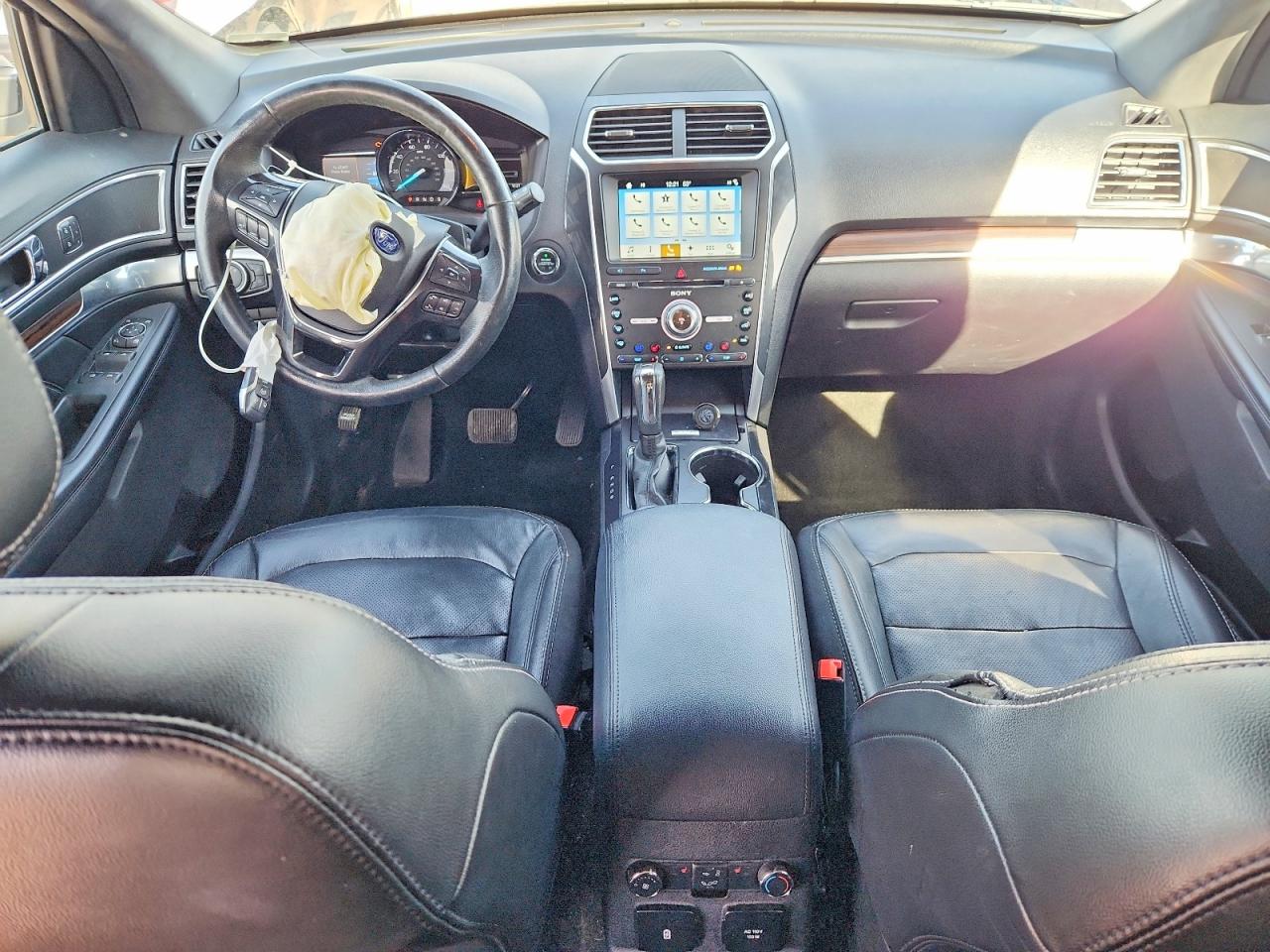 2017 FORD EXPLORER LIMITED photo 22