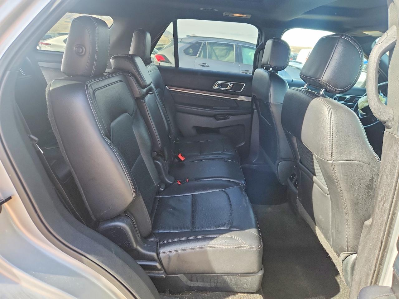 2017 FORD EXPLORER LIMITED photo 28