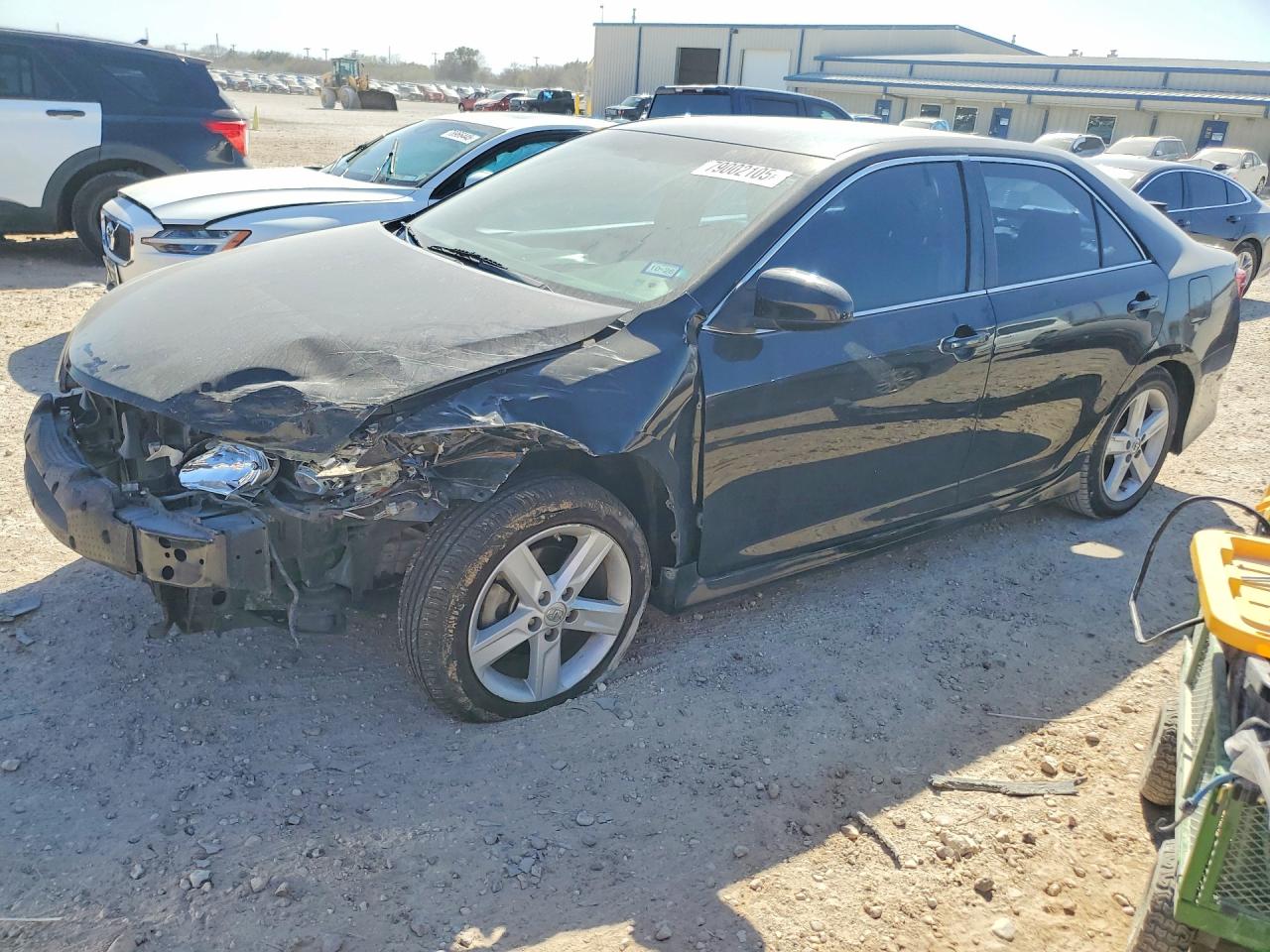 2014 TOYOTA CAMRY