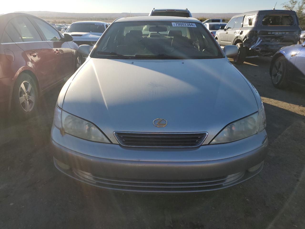 1997 LEXUS ES 300 photo 9