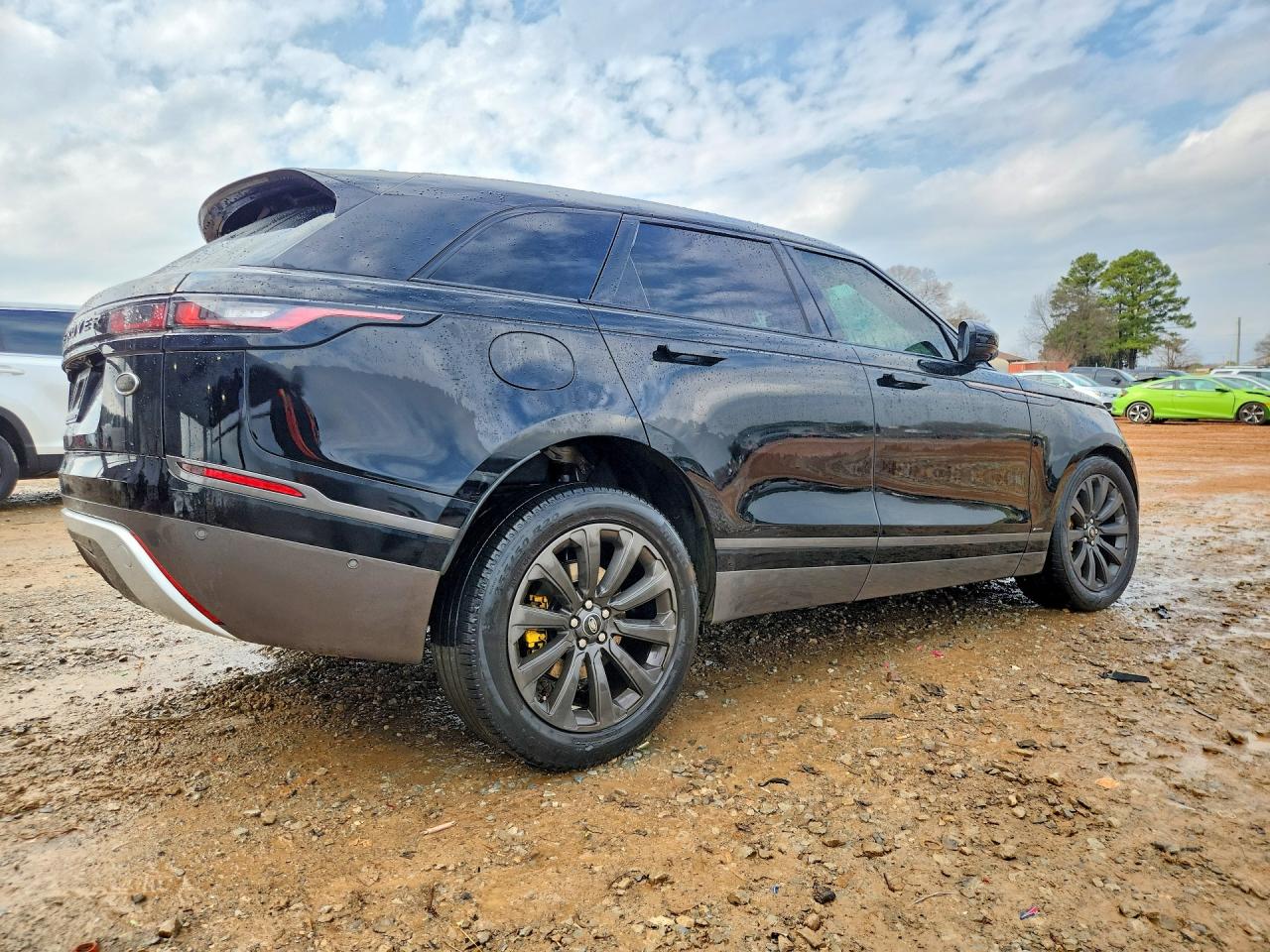 2018 LAND ROVER RANGE ROVER VELAR R-DYNAMIC SE photo 3