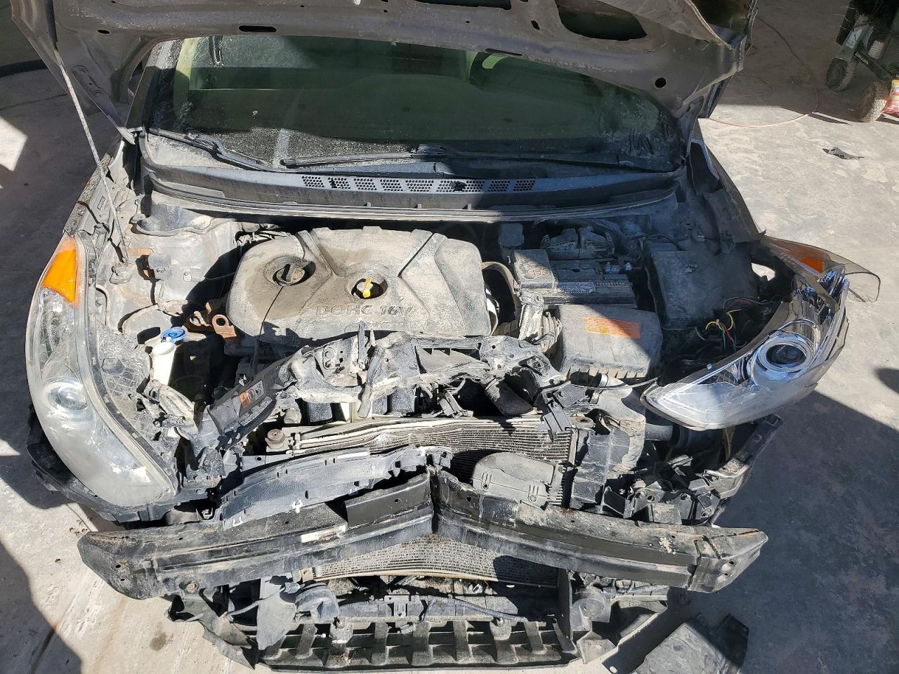 2013 HYUNDAI ELANTRA GLS photo 11