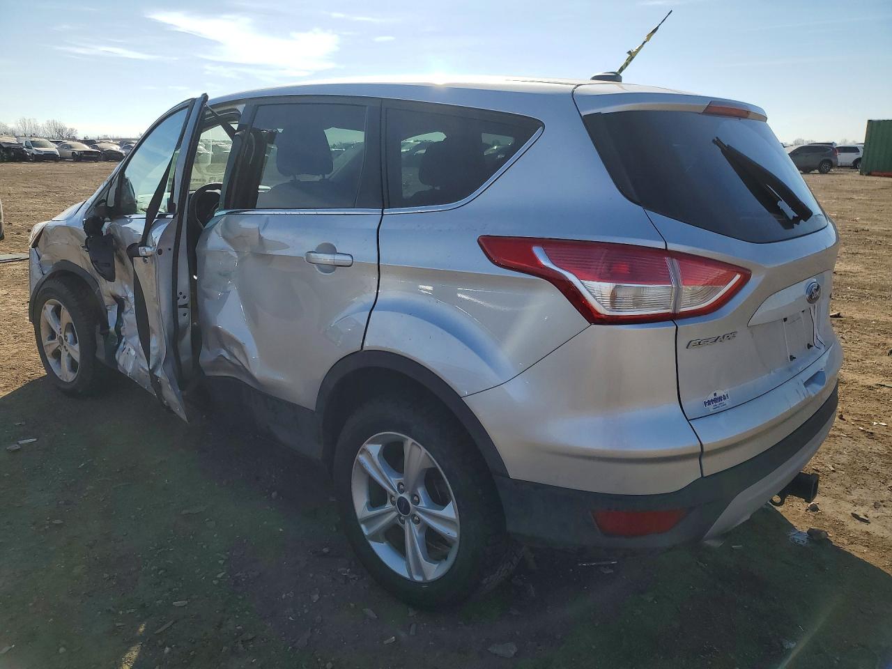 2013 FORD ESCAPE SE photo 2