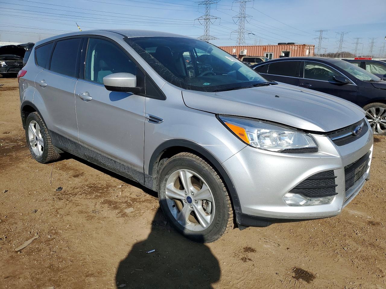 2013 FORD ESCAPE SE photo 4