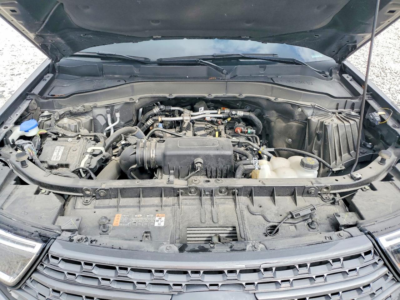 2023 FORD EXPLORER XLT photo 34