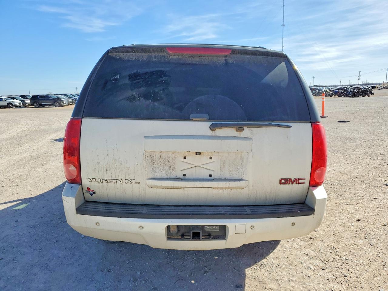 2013 GMC YUKON XL C1500 SLT photo 11