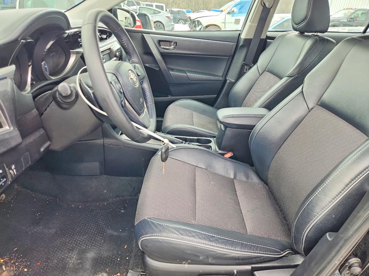 2015 TOYOTA COROLLA S PLUS photo 7