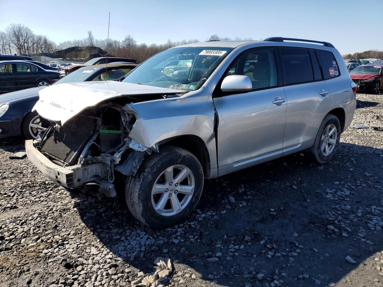 2010 TOYOTA HIGHLANDER