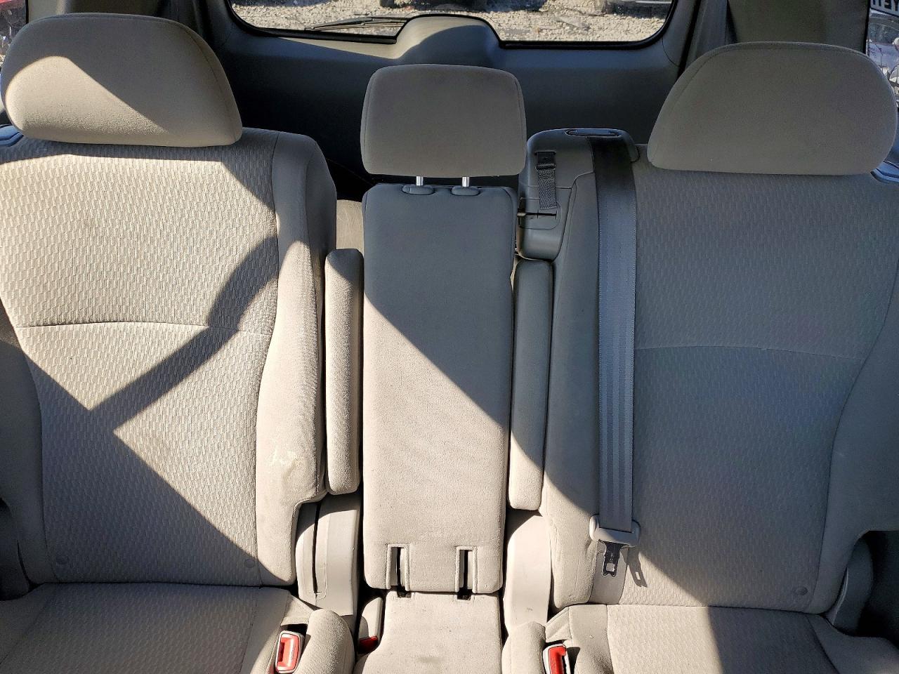 2010 TOYOTA HIGHLANDER BASE photo 28