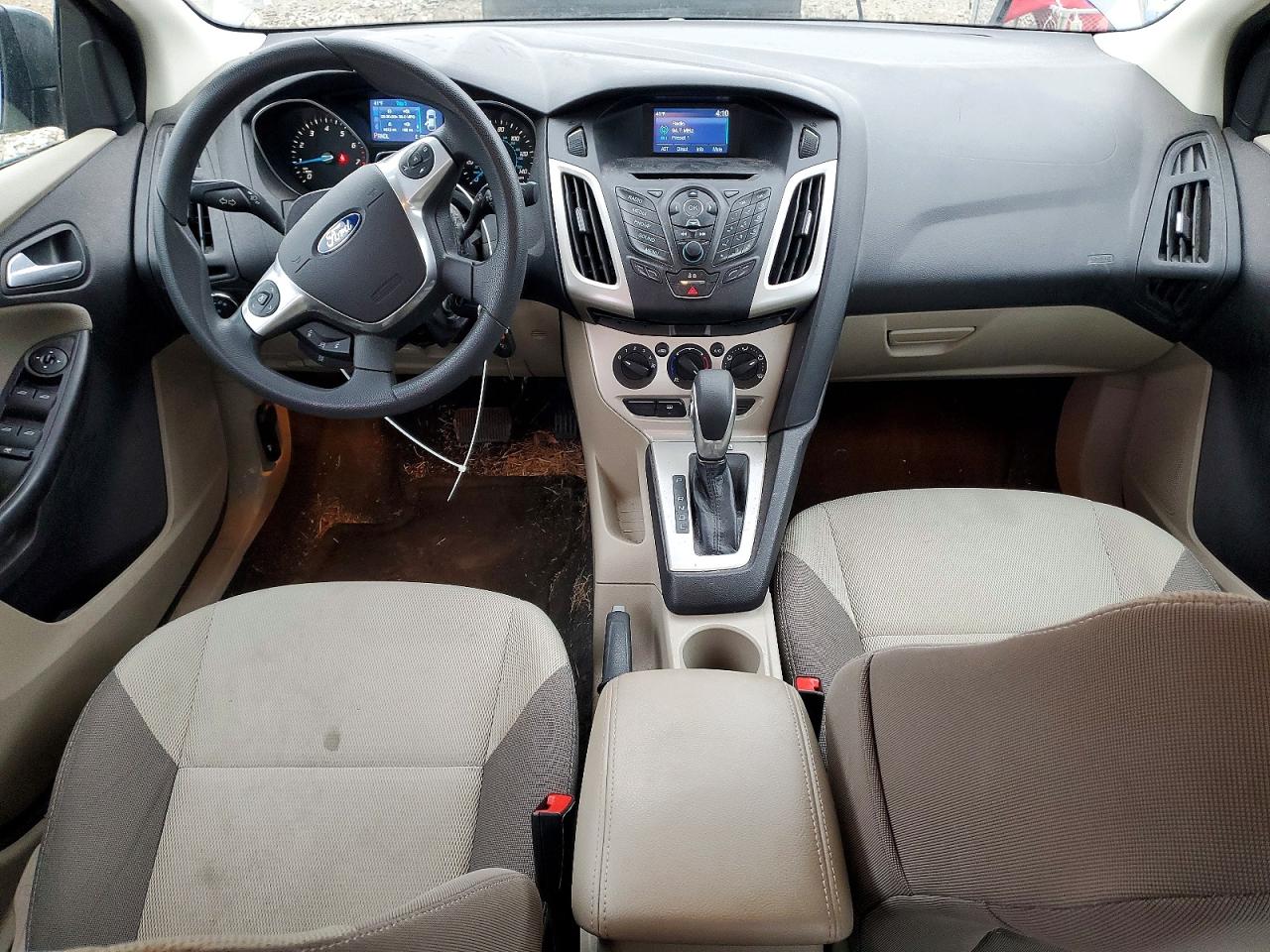 2014 FORD FOCUS SE photo 15