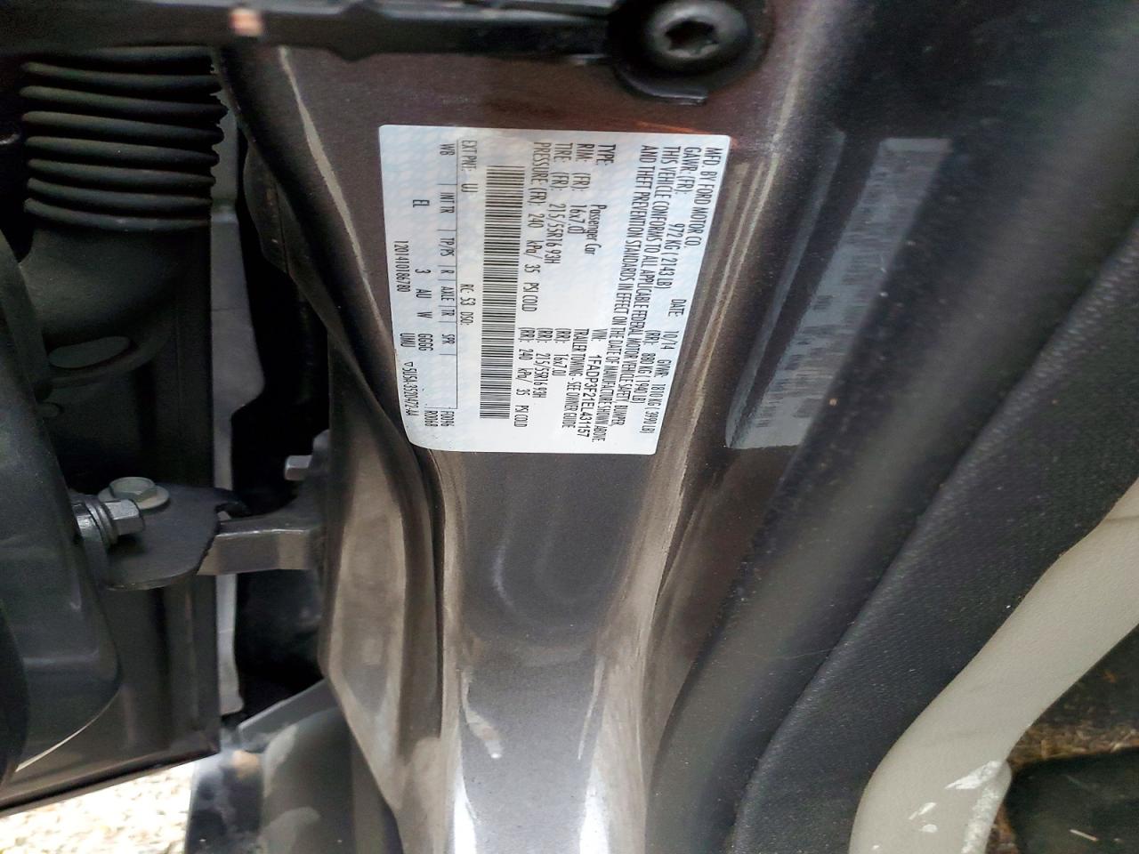 2014 FORD FOCUS SE photo 23