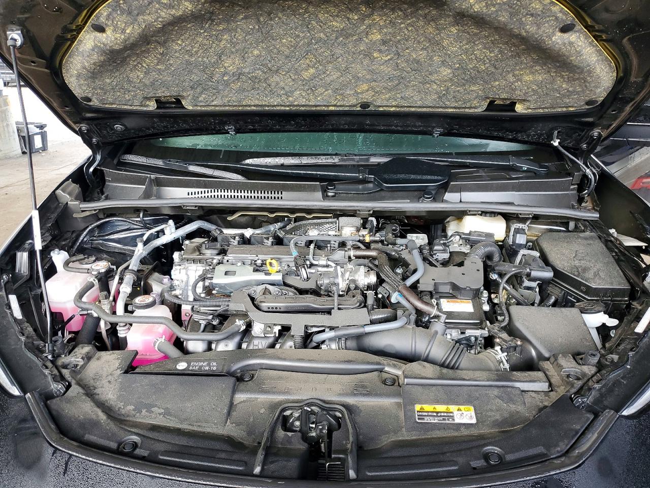 2025 TOYOTA PRIUS LE photo 11