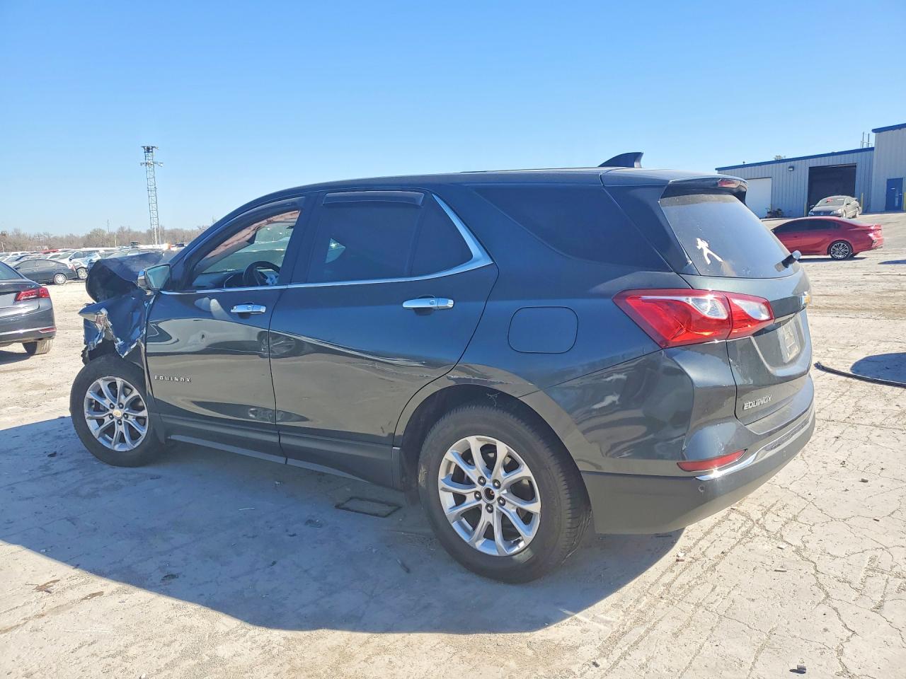 2019 CHEVROLET EQUINOX LT photo 4