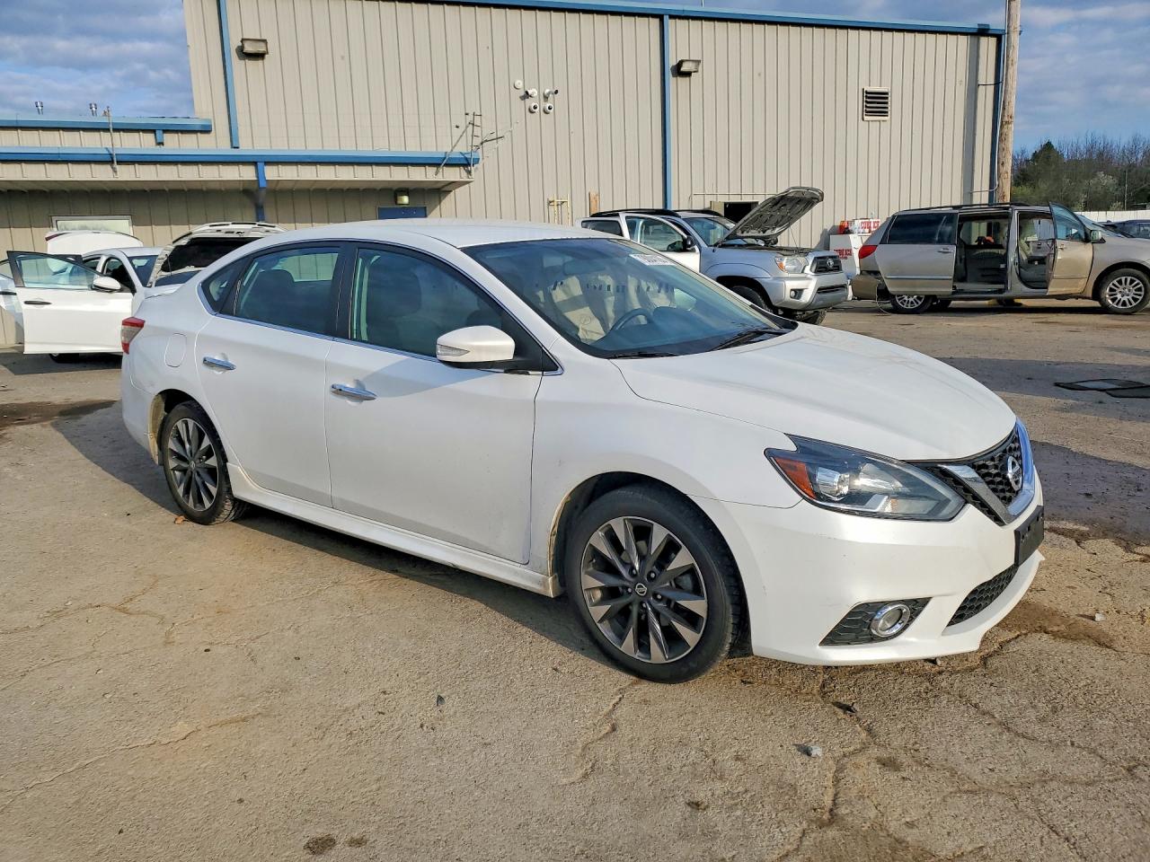 2017 NISSAN SENTRA SR photo 7