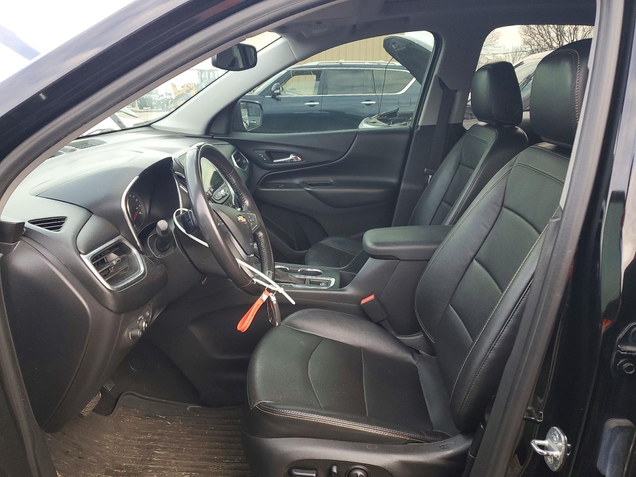 2020 CHEVROLET EQUINOX LT photo 13
