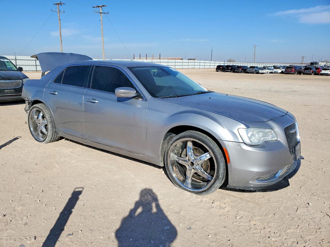 2015 CHRYSLER 300 LIMITED photo 4