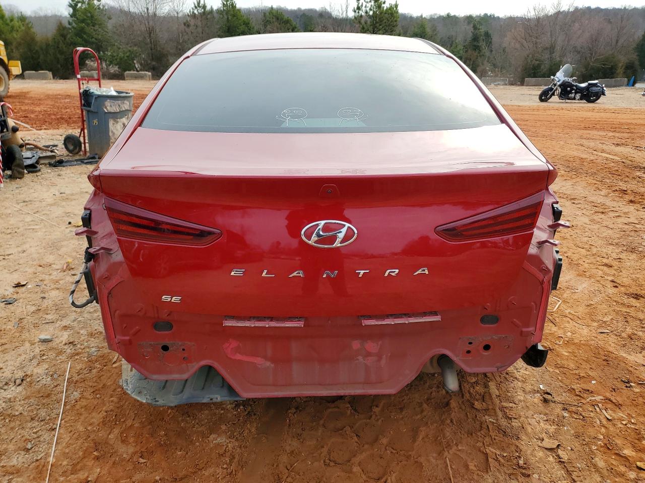 2020 HYUNDAI ELANTRA SE photo 6