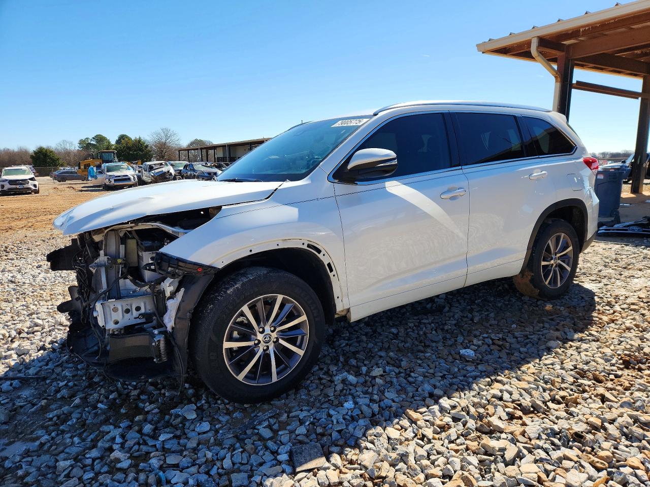 2017 TOYOTA HIGHLANDER