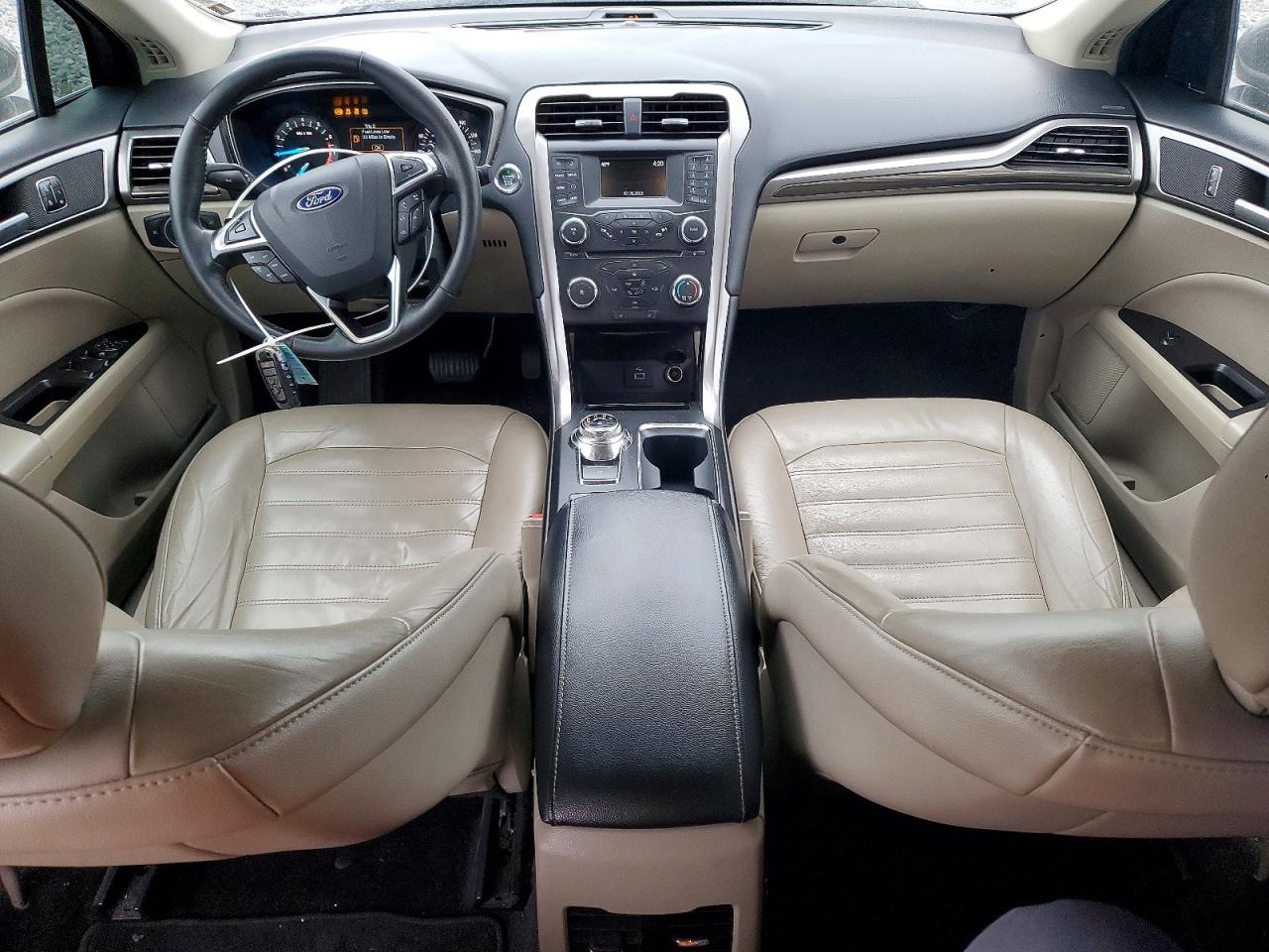 2017 FORD FUSION SE photo 22