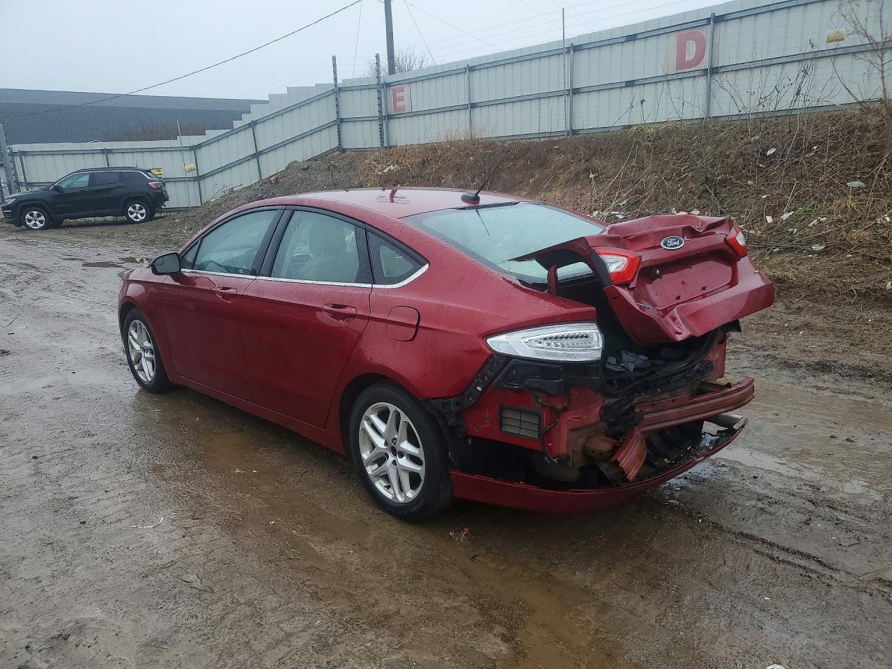 2014 FORD FUSION SE photo 4