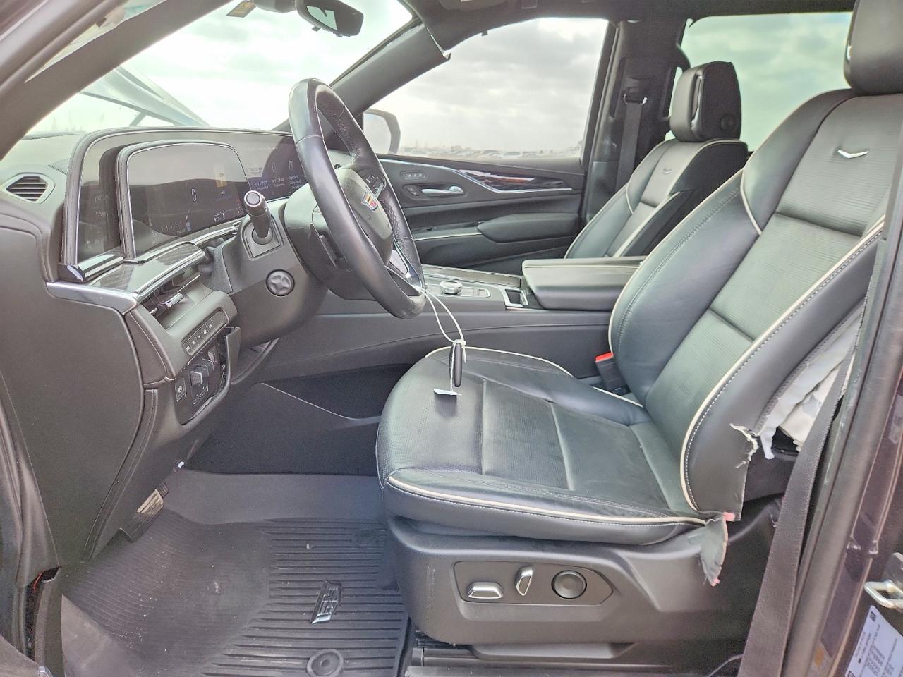2022 CADILLAC ESCALADE ESV SPORT photo 13