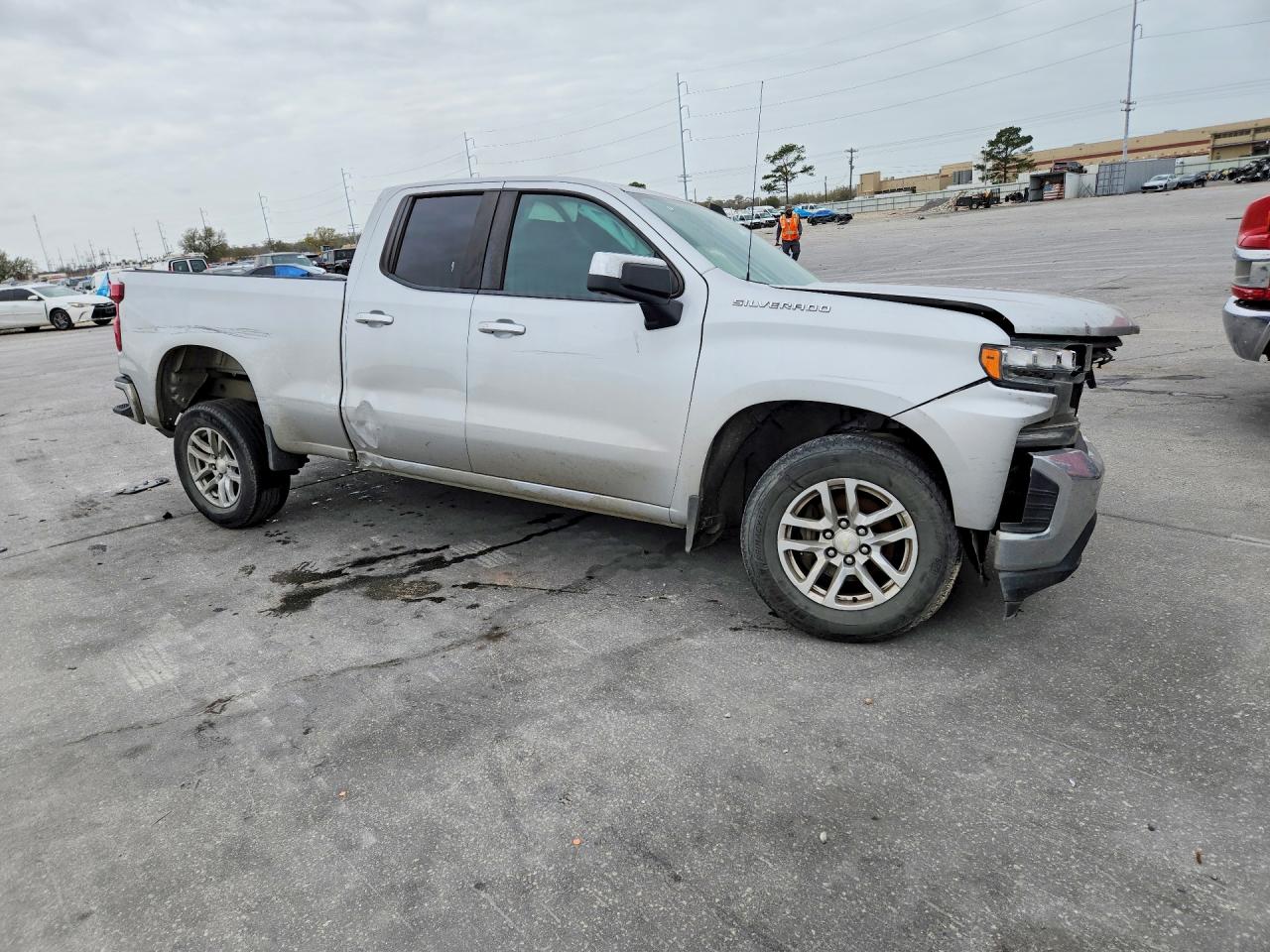 2019 CHEVROLET SILVERADO C1500 LT photo 7