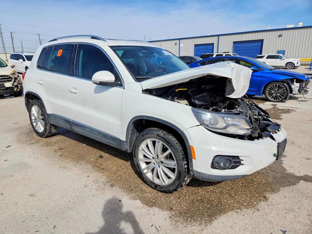 2016 VOLKSWAGEN TIGUAN S photo 10