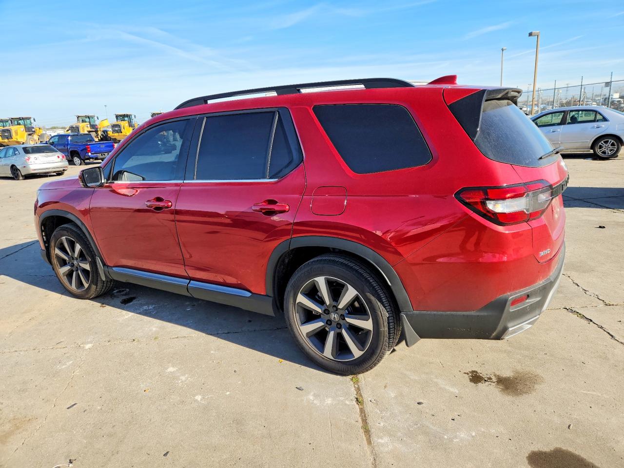 2025 HONDA PILOT TOURING photo 2