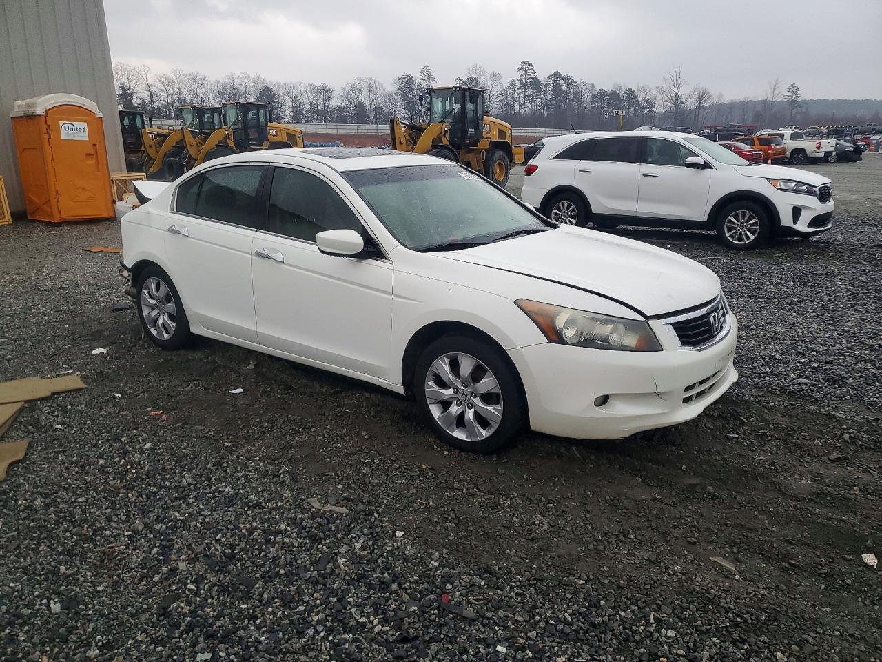 2010 HONDA ACCORD photo 7