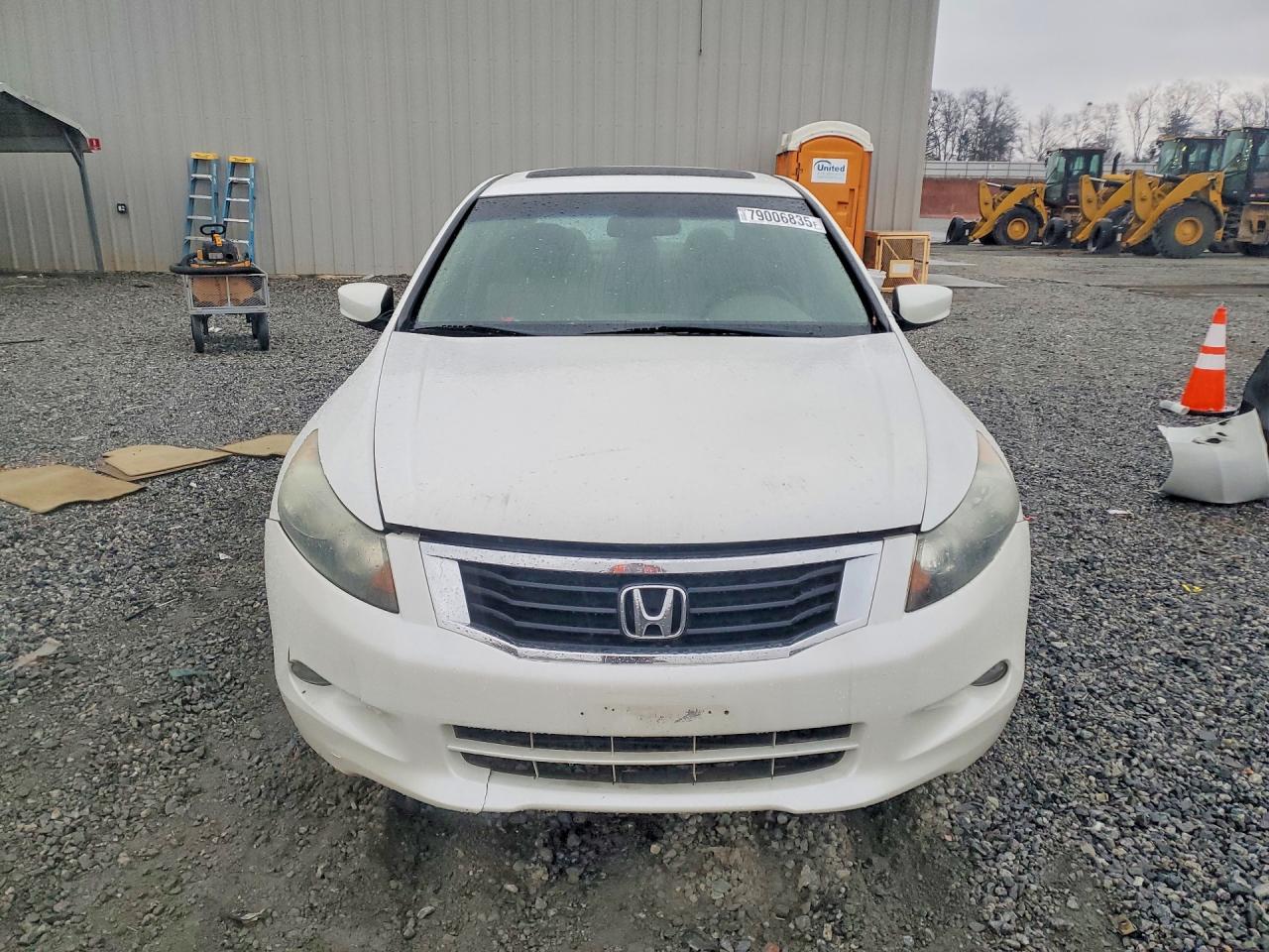 2010 HONDA ACCORD photo 9
