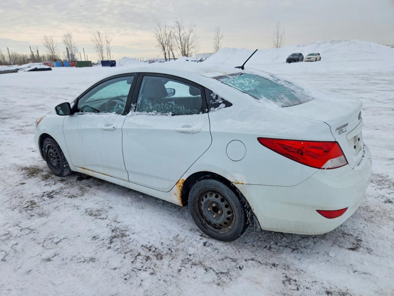 2012 HYUNDAI ACCENT GLS photo 2