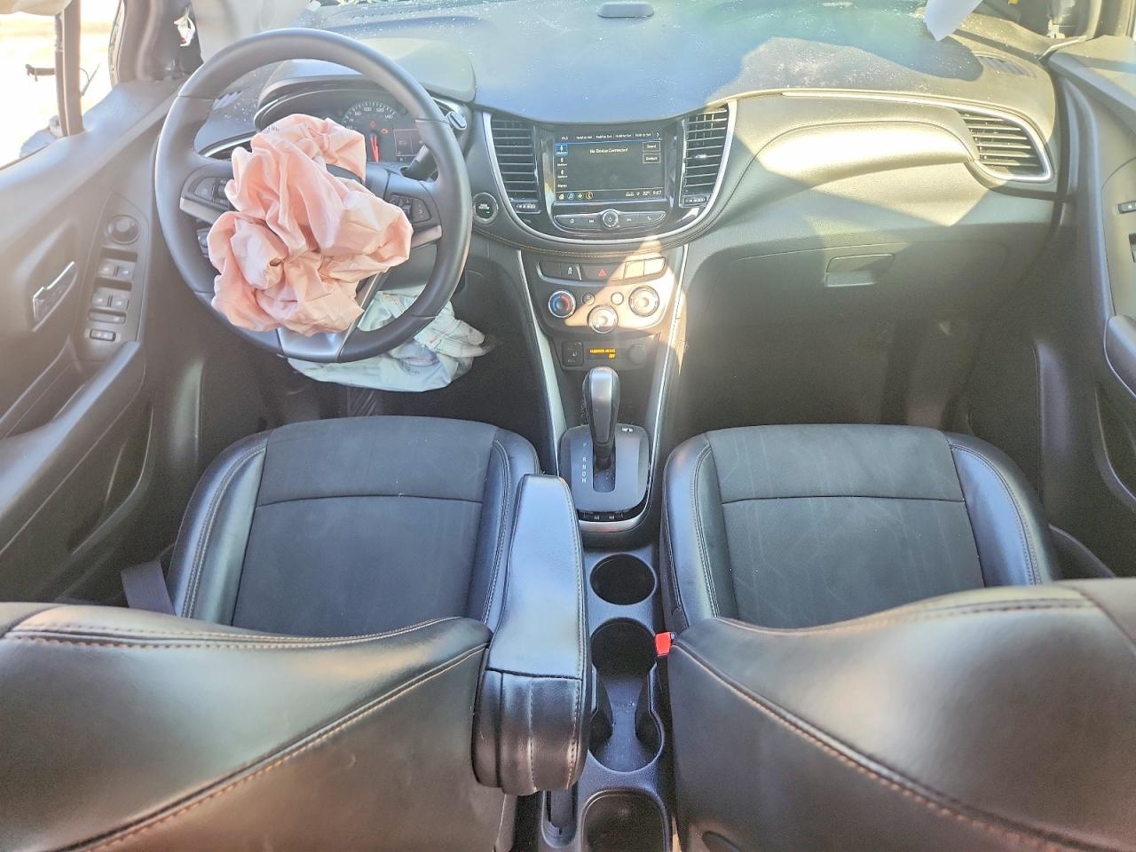 2019 CHEVROLET TRAX 1LT photo 15