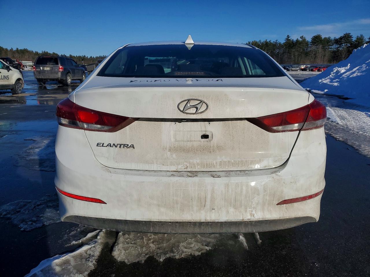 2018 HYUNDAI ELANTRA SEL photo 11