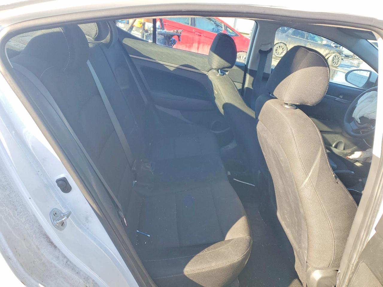 2018 HYUNDAI ELANTRA SEL photo 19