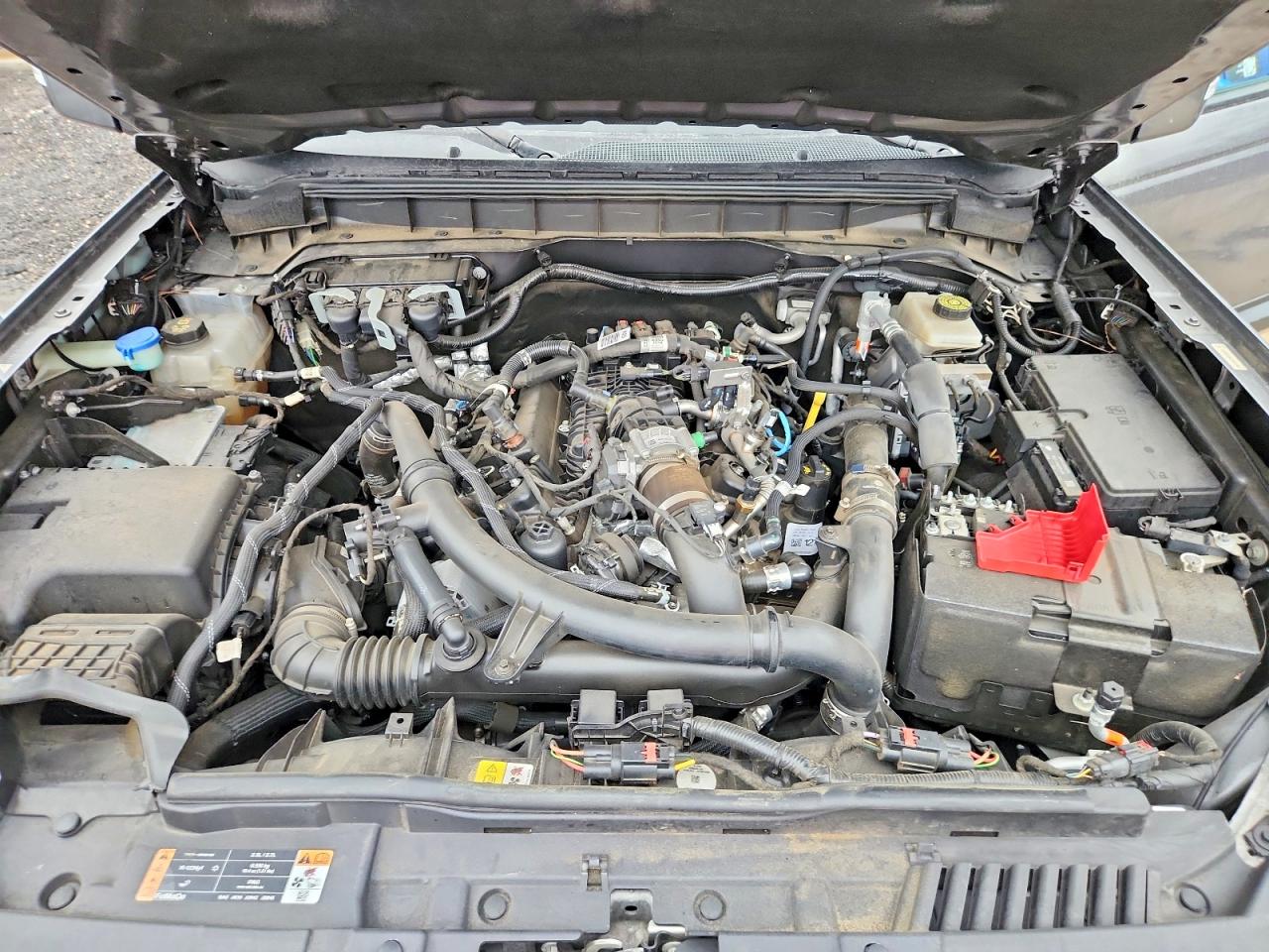 2021 FORD BRONCO BASE photo 34