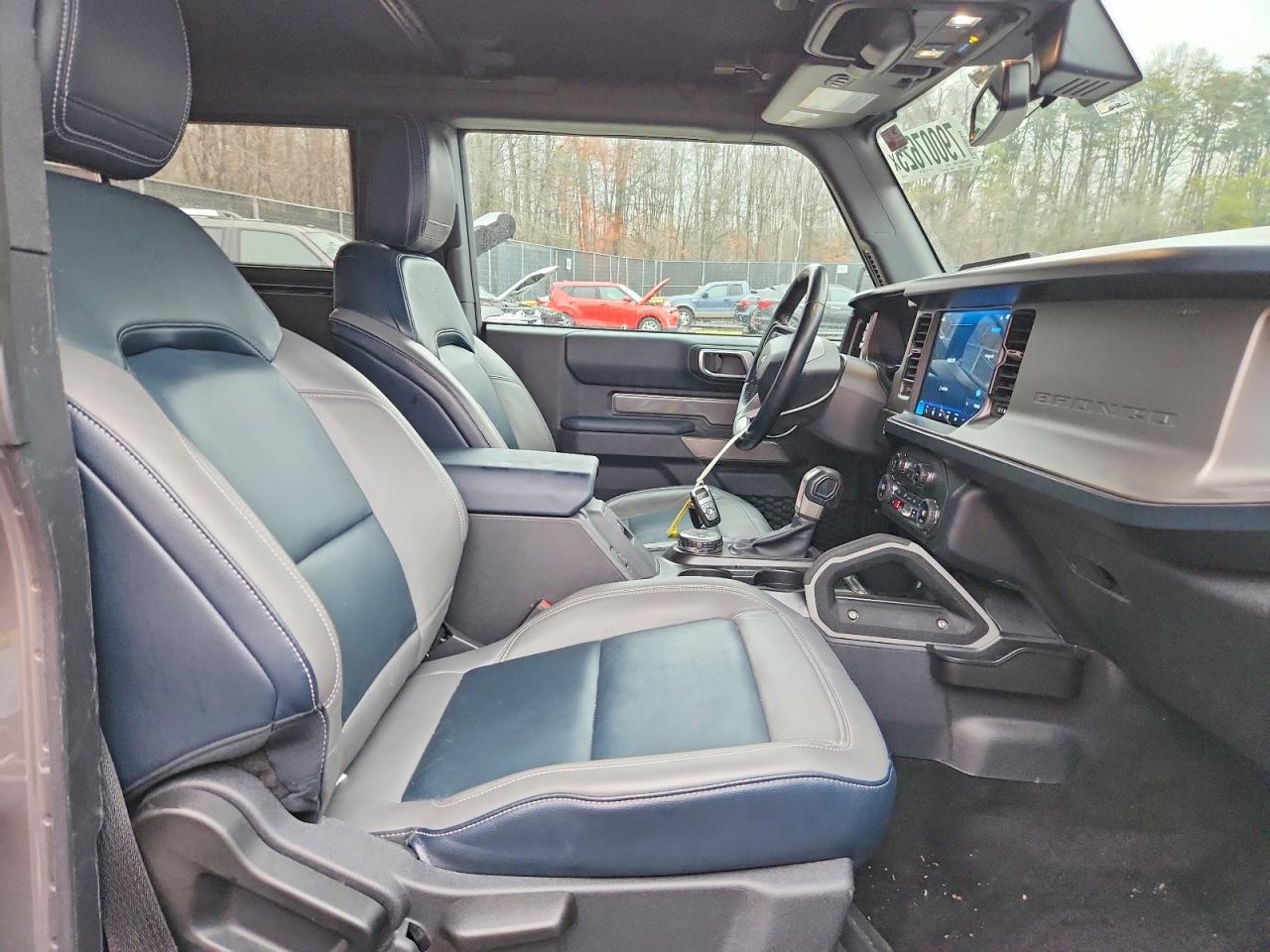 2021 FORD BRONCO BASE photo 31