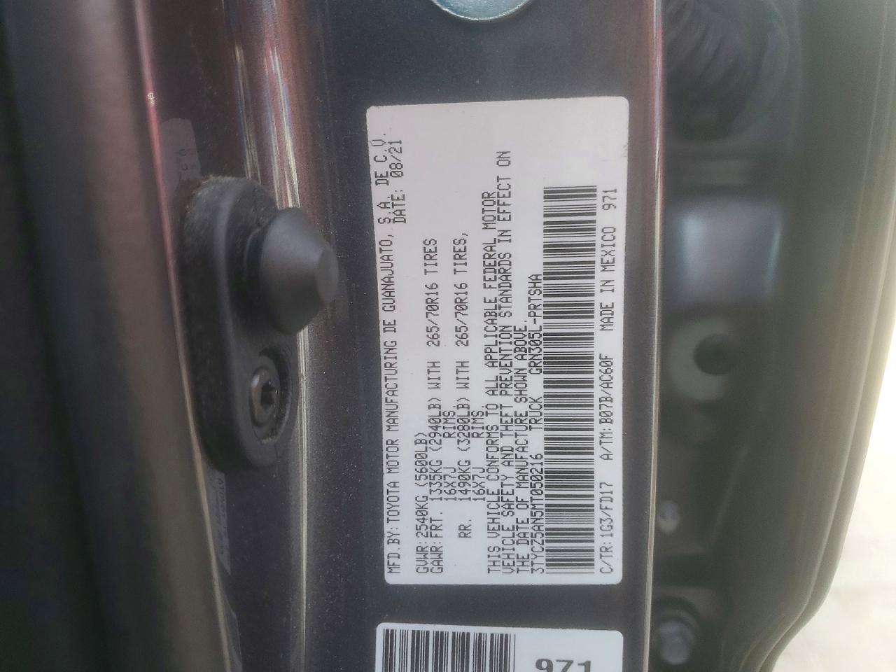 2021 TOYOTA TACOMA TRD OFF-ROAD photo 12