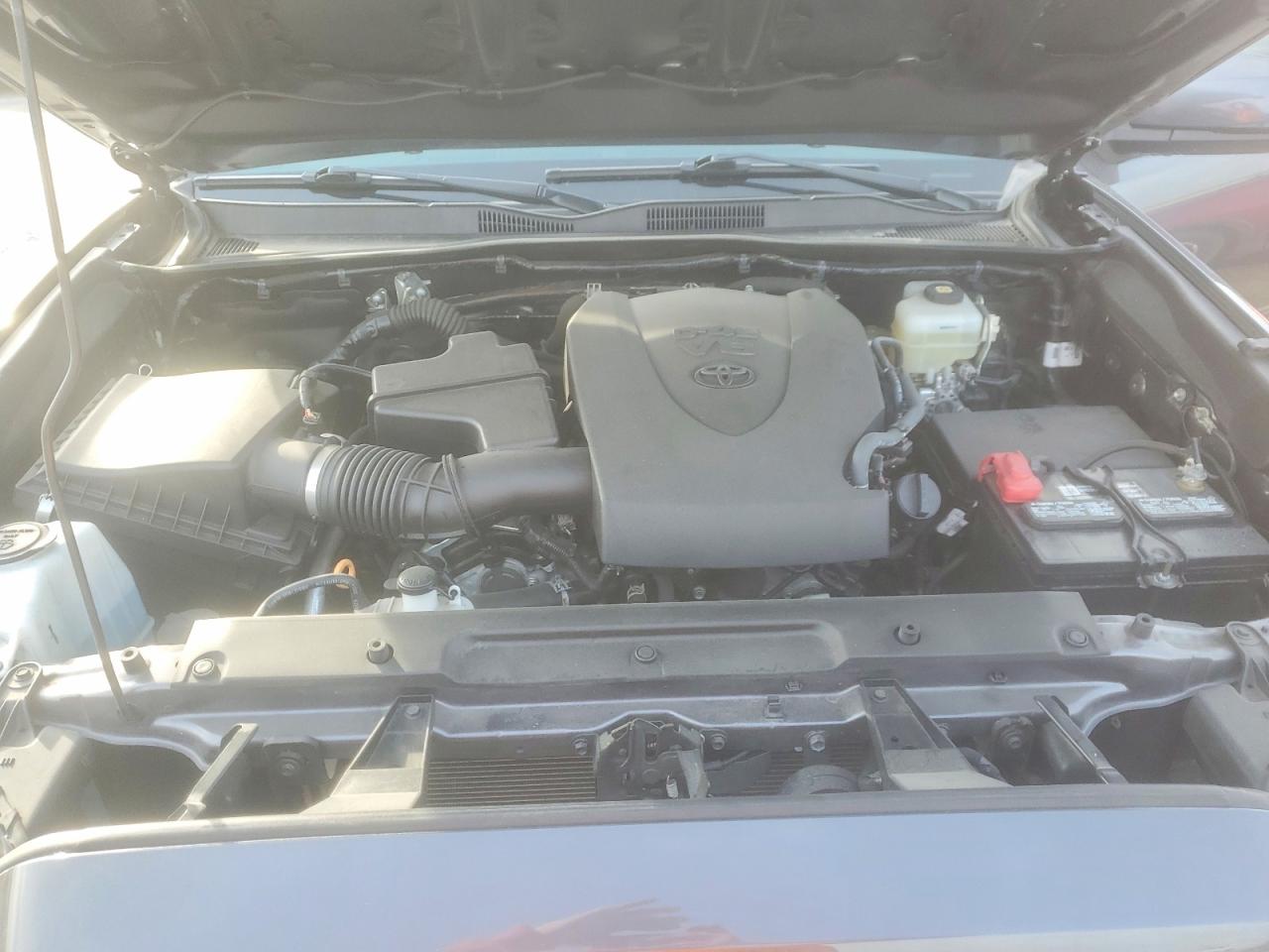 2021 TOYOTA TACOMA TRD OFF-ROAD photo 11