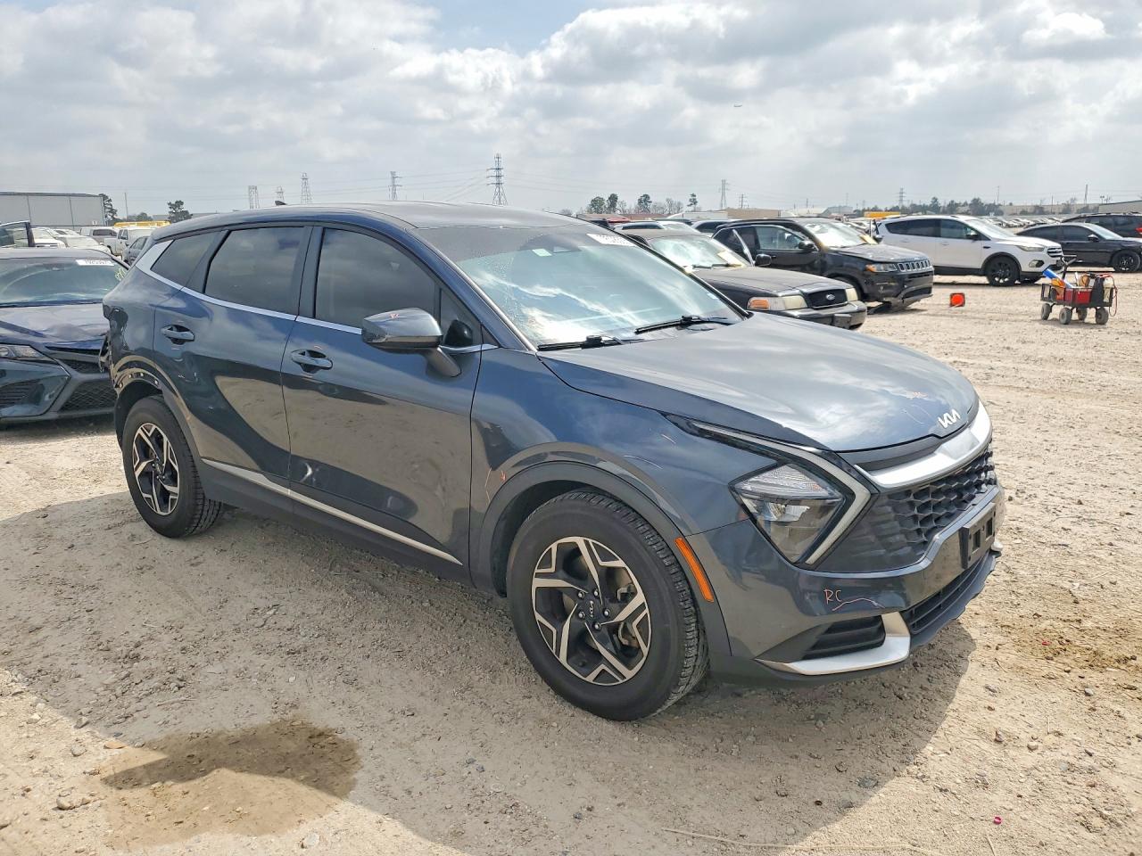 2023 KIA SPORTAGE LX photo 4