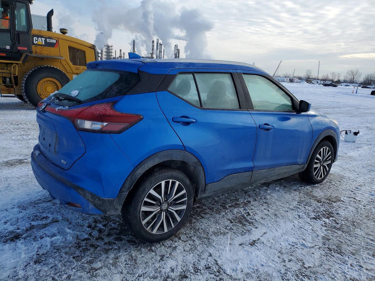 2021 NISSAN KICKS SV photo 3
