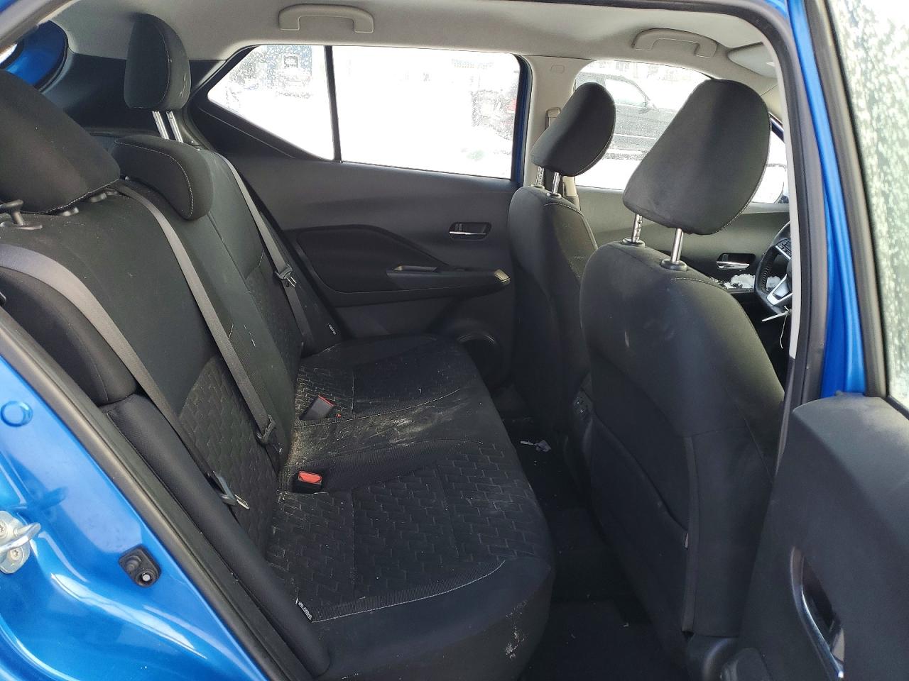 2021 NISSAN KICKS SV photo 10