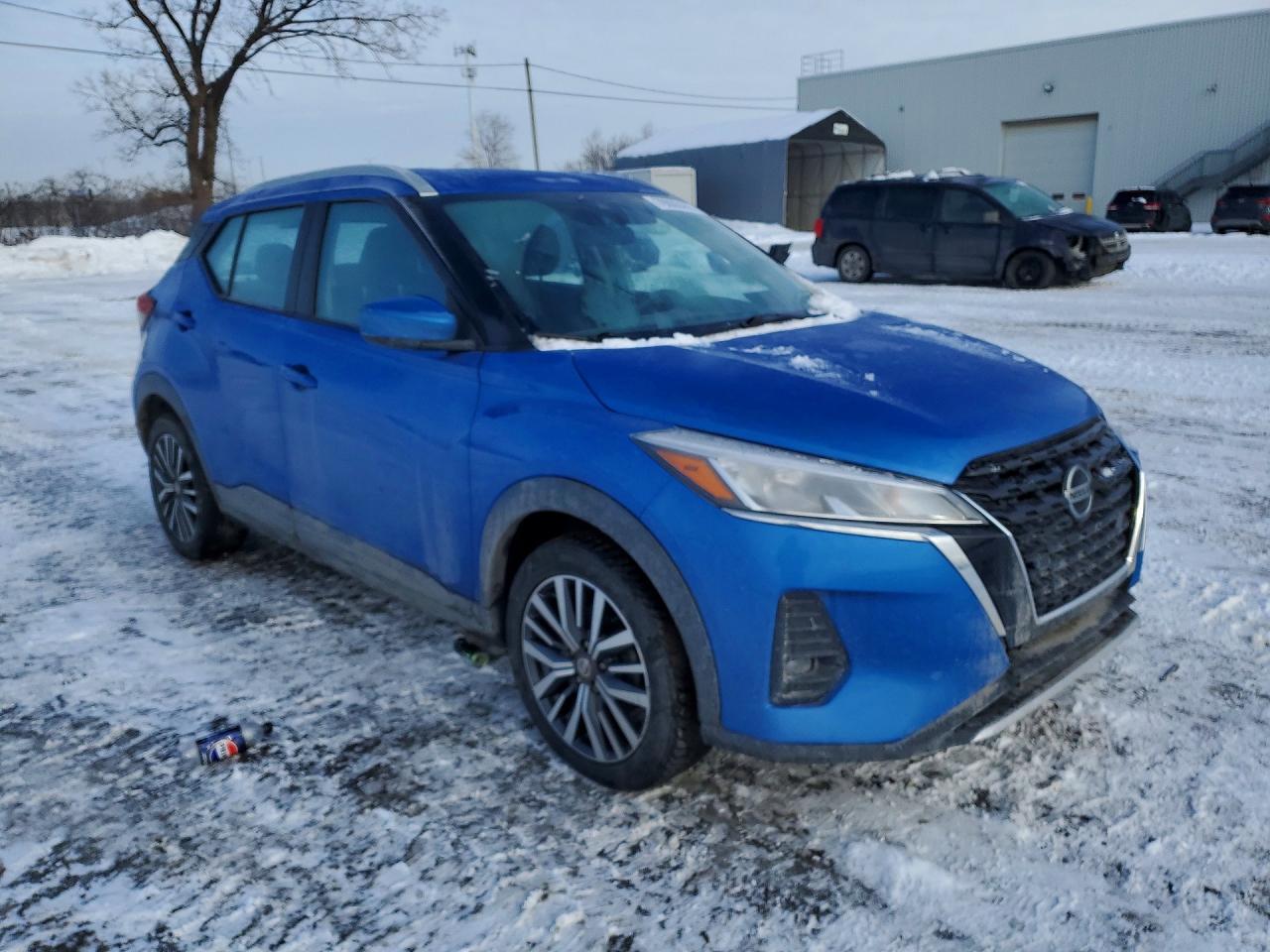 2021 NISSAN KICKS SV photo 4