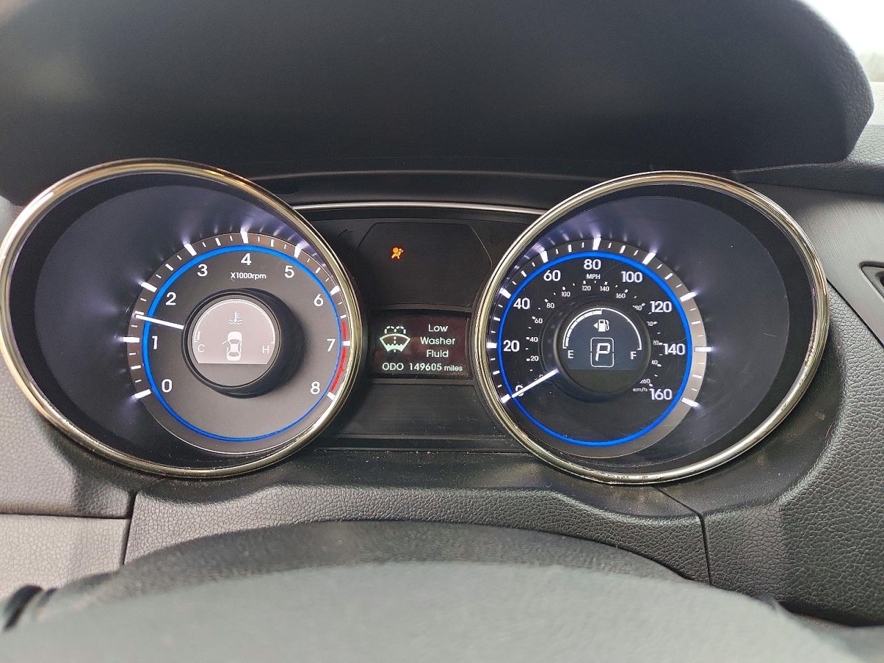 2012 HYUNDAI SONATA GLS photo 9